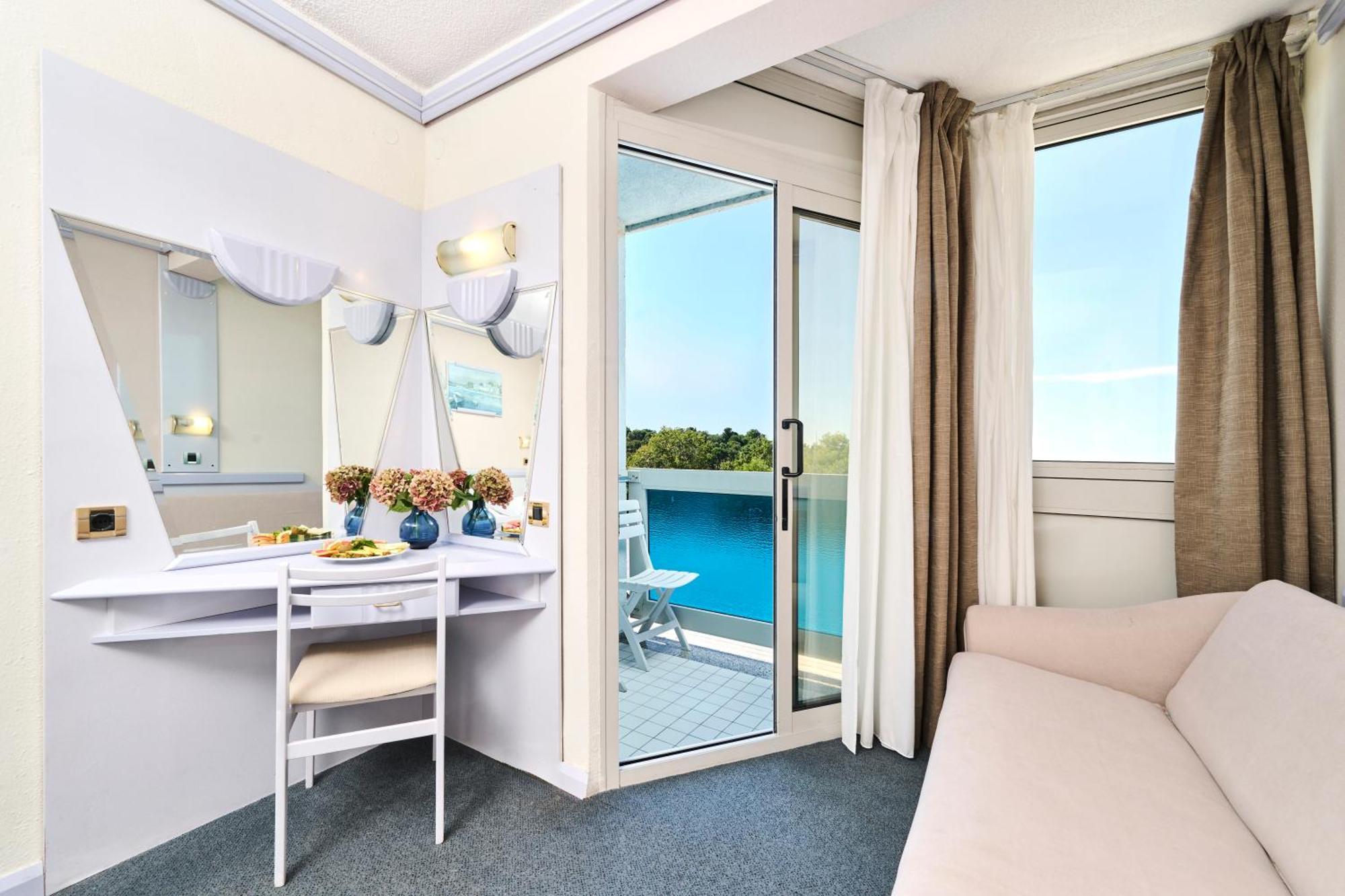 Hotel Plavi Plava Laguna Poreč Exteriér fotografie